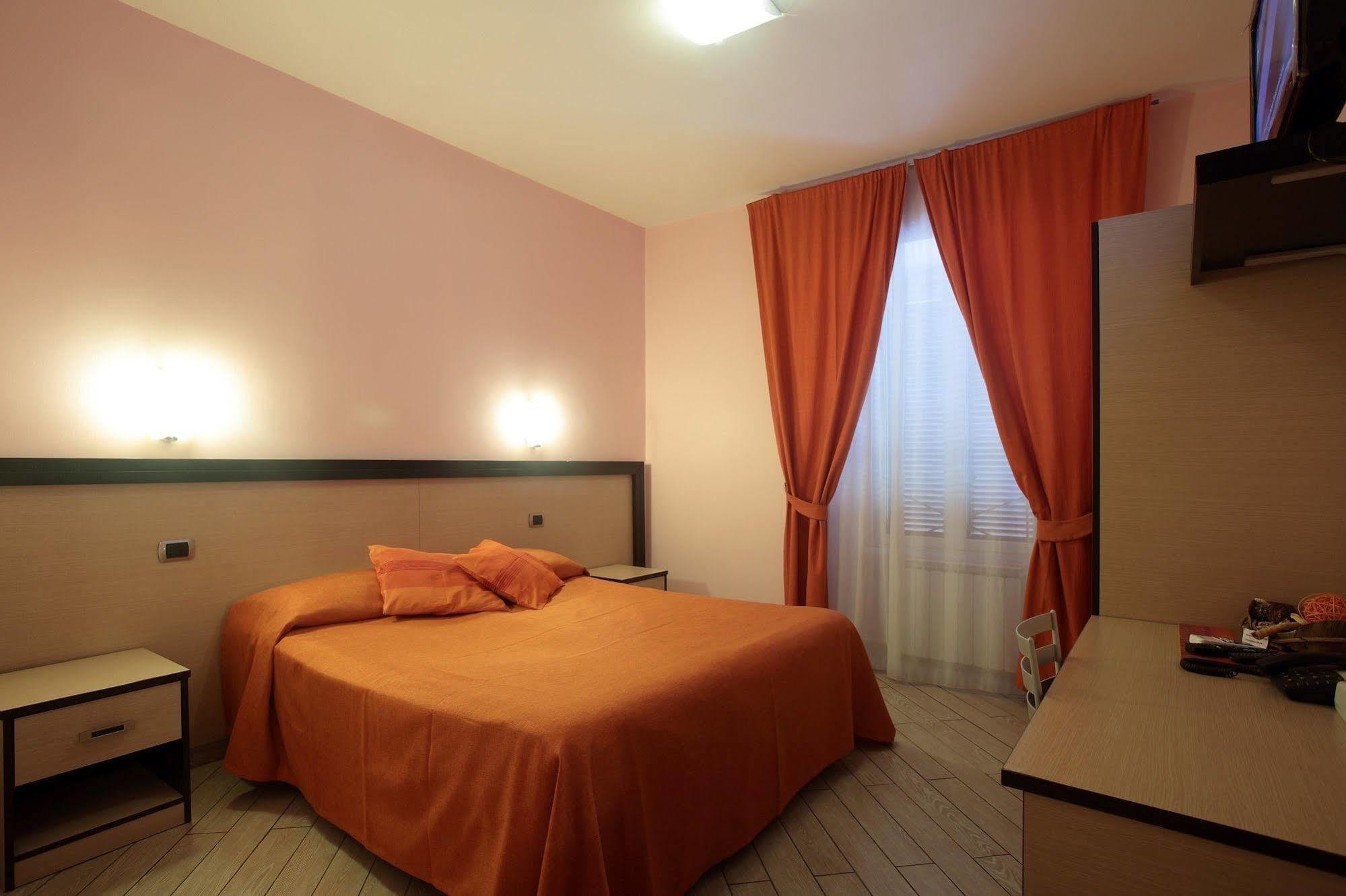 Rental In Rome 2000 Bagian luar foto